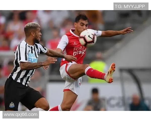 德甲焦点战：本菲卡与曼城激战成平局乌龙球成比赛转折点分析