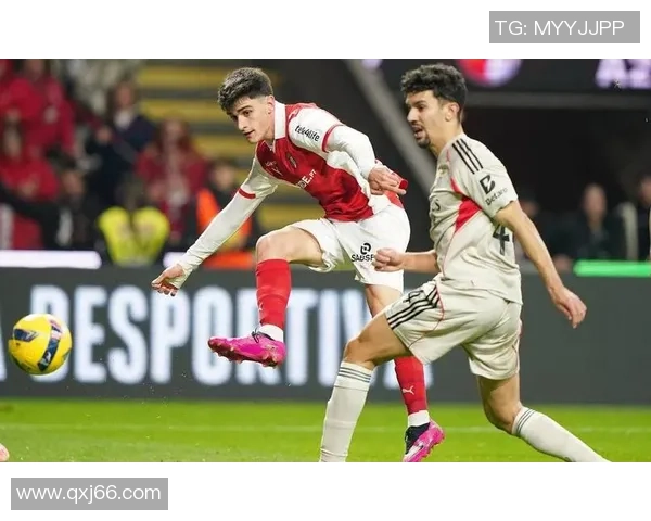 欧联杯波尔图逆转本菲卡神扑成焦点争议判罚引发热议