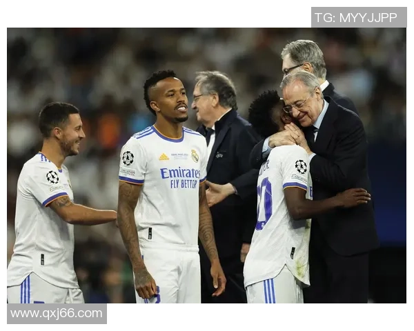 曼联在友谊赛中以4-3逆转皇马全场沸腾赛后点评引发热议